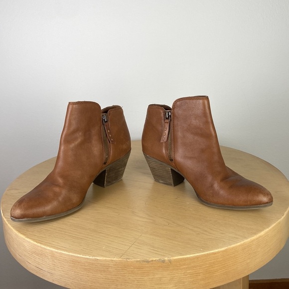 Frye Women’s 10 Brown Leather Judith Side Zip Ankle Boots Business Casual - Picture 3 of 8